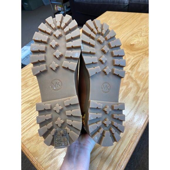 Michael Kors MK Chelsea Boots Women's 8.5 M Brown Leather Slip On Round Toe S24 - Picture 7 of 8